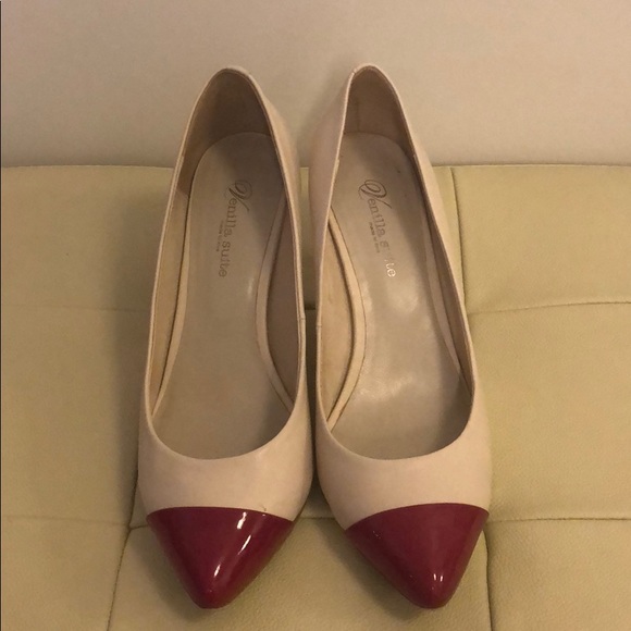berry coloured shoes
